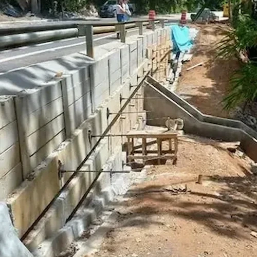 Projeto de muros de contenção em Cascavel: estabilidade em solo residual de basalto
